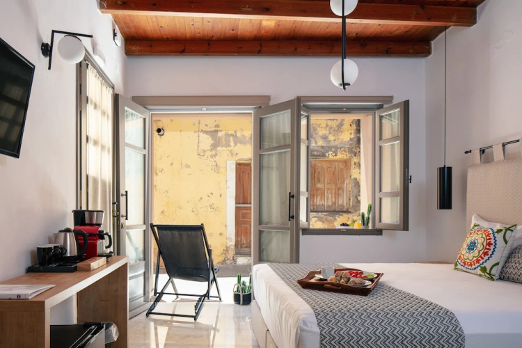 Gateway Suites