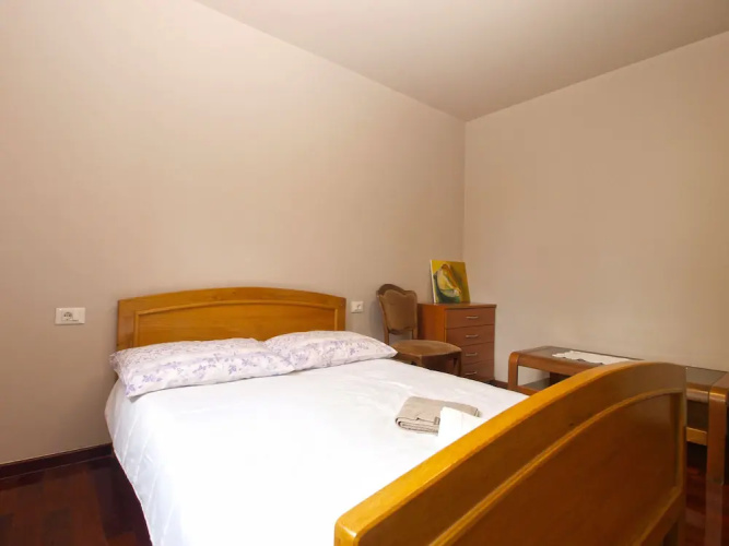 Apartment 1695