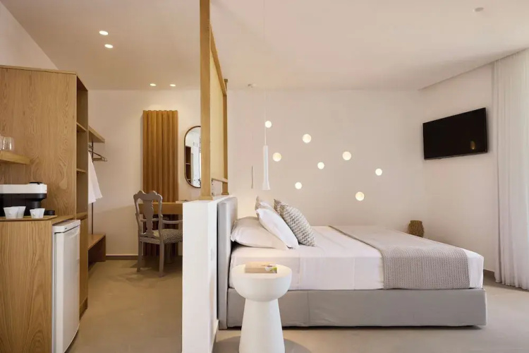 Orias Luxury Suites Kythnos
