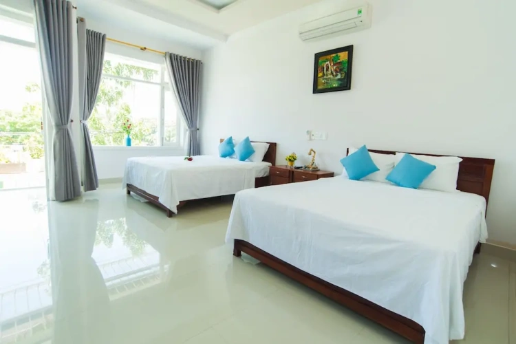 Family Suite with balcony and with river view