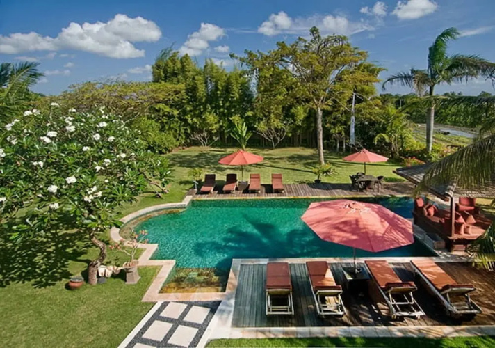 Villa Anyar