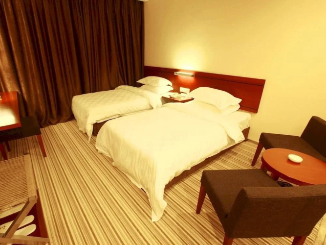 Yuerong Hotel - Kunming