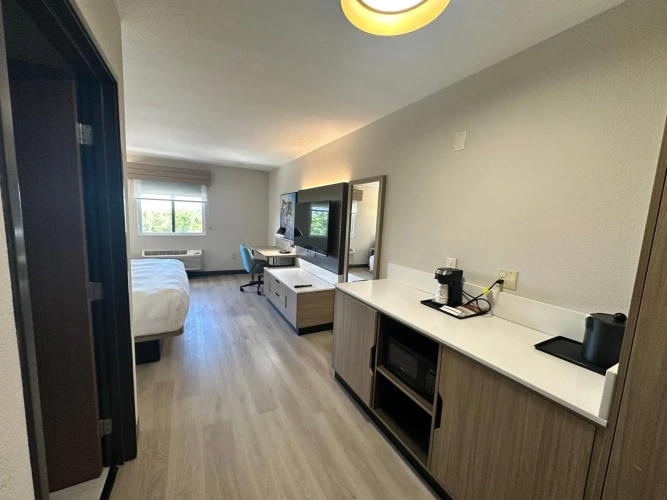 Guest rooms