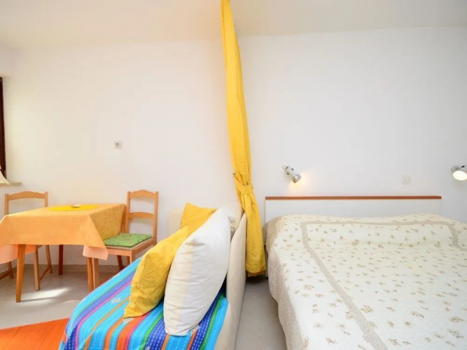 Apartments Valter 881