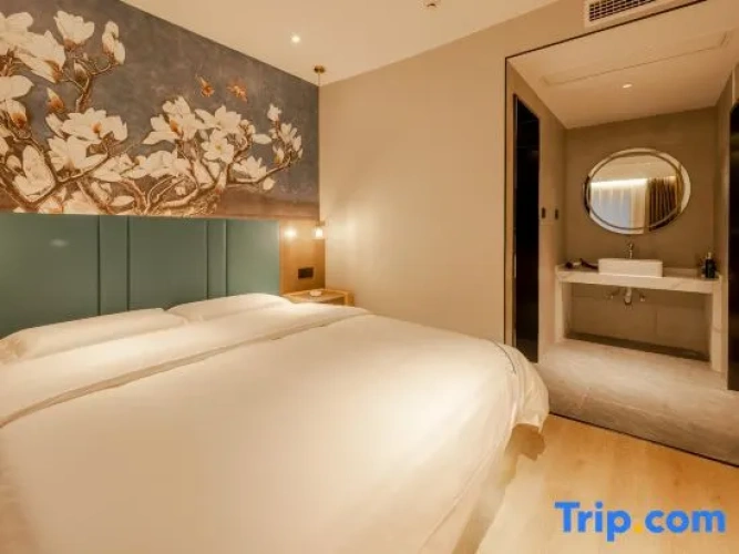 Deluxe Double Suite