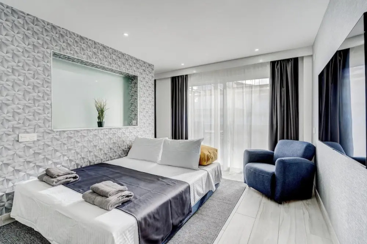 BAL Apartments - Adults Only