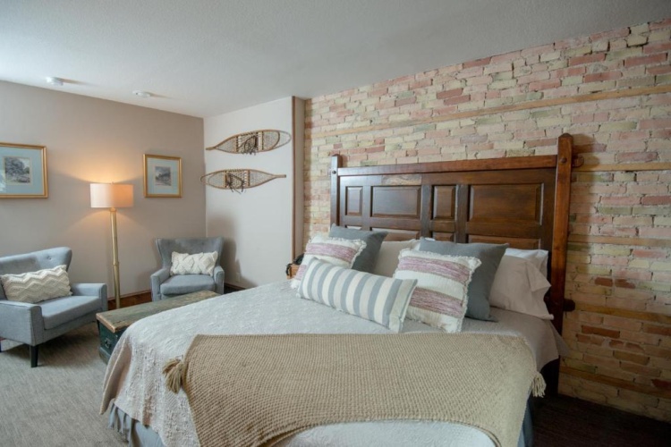 Standard room with balcony