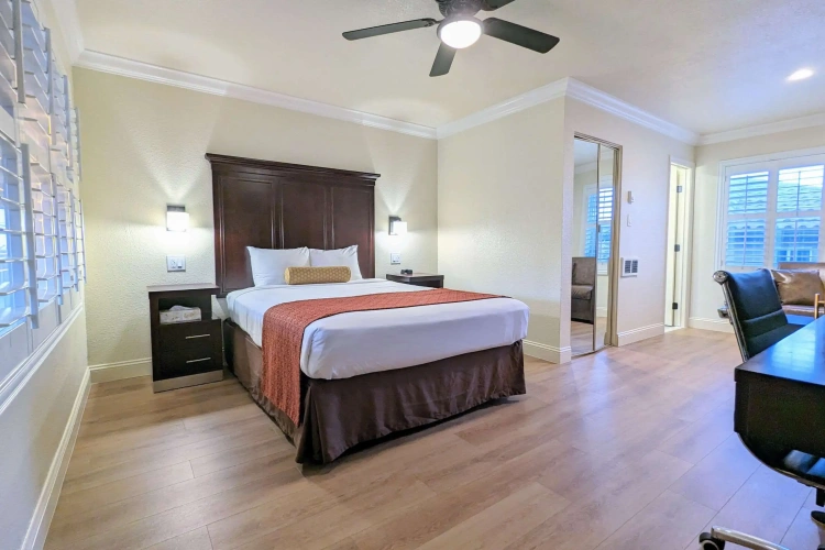 Double Suite