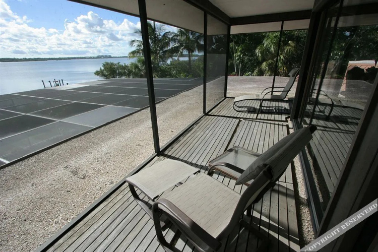 Siesta Key Pool Homes by RVA
