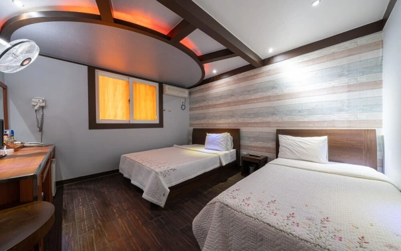 Guest rooms