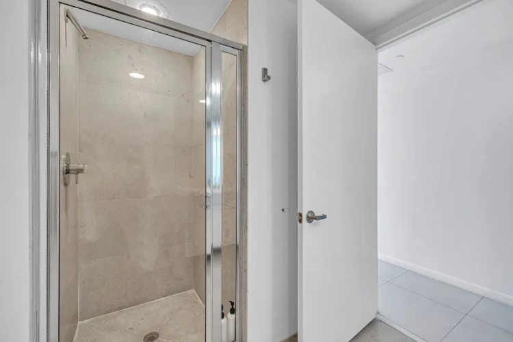 1 Bedroom Comfort Apartment with ocean view