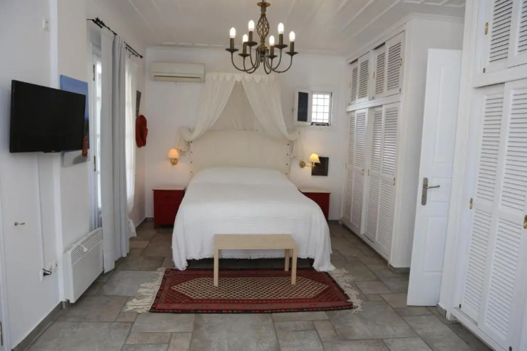 Villa Nika spetses Hotel