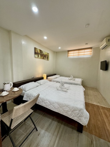Standard Quadruple Family room