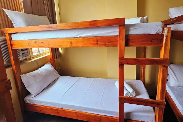Barelle Hostel, Coffee And Wine Bar