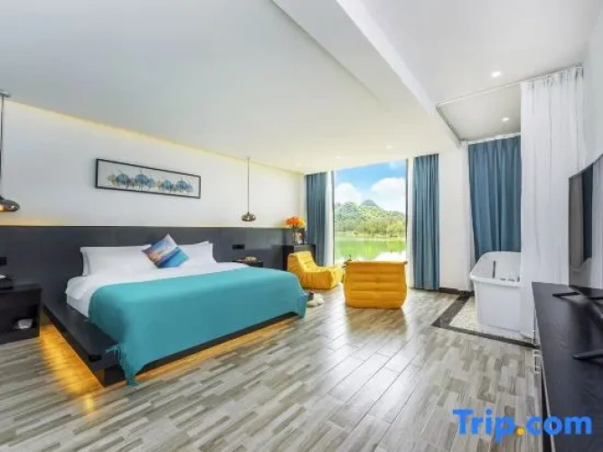 Deluxe Double room with lake view