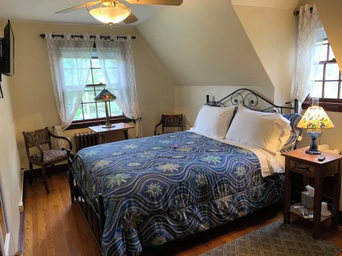 Georgian Garden Inn