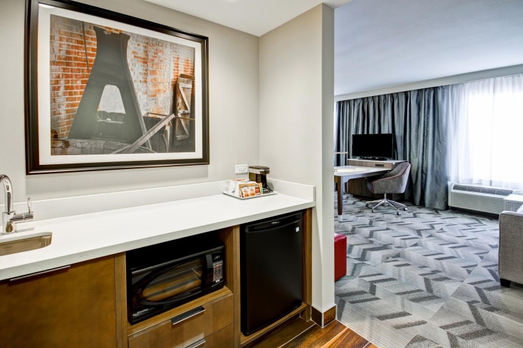 Hampton Inn & Suites by Hilton Medicine Hat photo 26