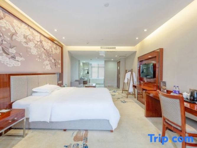 1 Bedroom Deluxe Double room