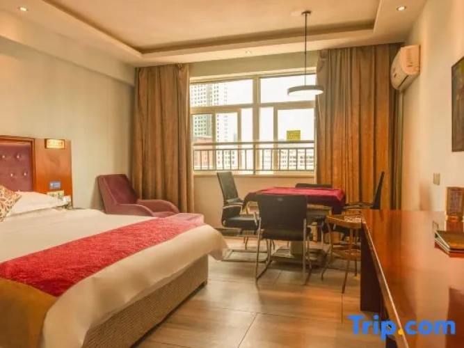 Standard Double room with city view