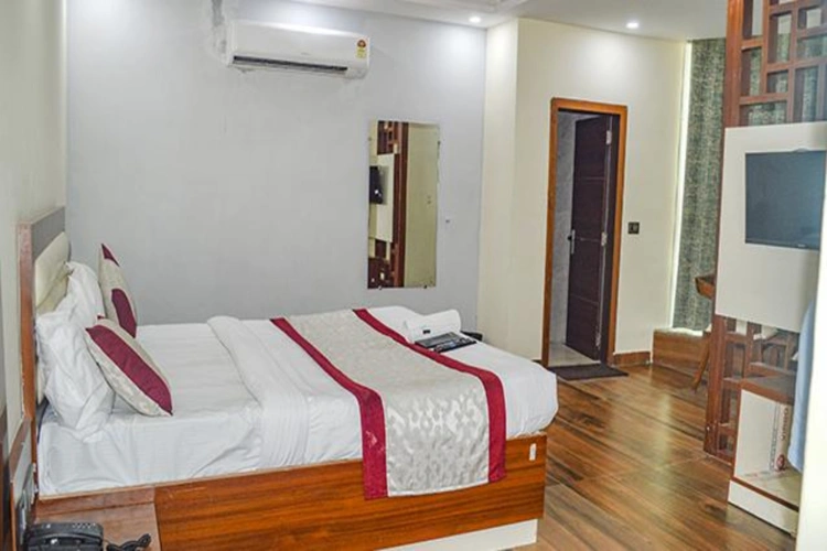 Premium room