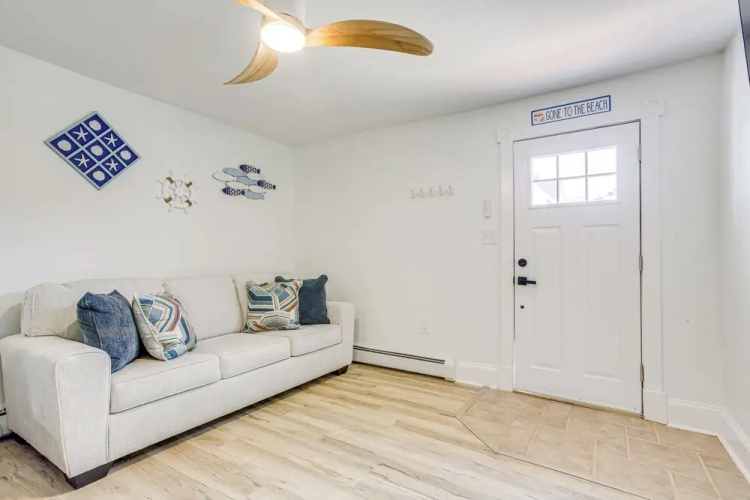 Walk to Beach: Somers Point Apartment!