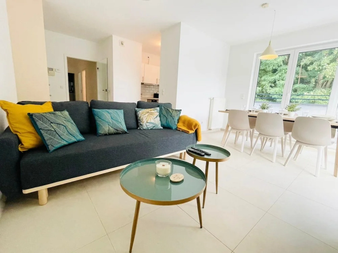 Luxury Green Penthouse Terrace & Parking