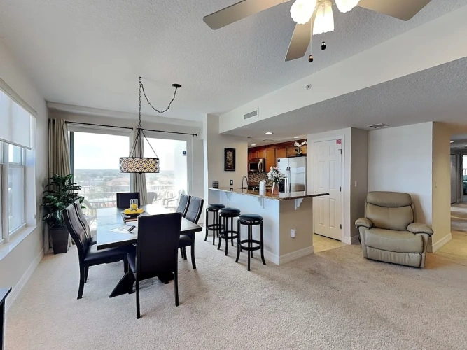 3 Bedrooms Standard room with balcony