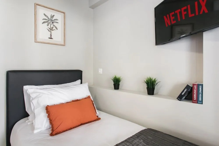 Wyz Attiki Aparthotel