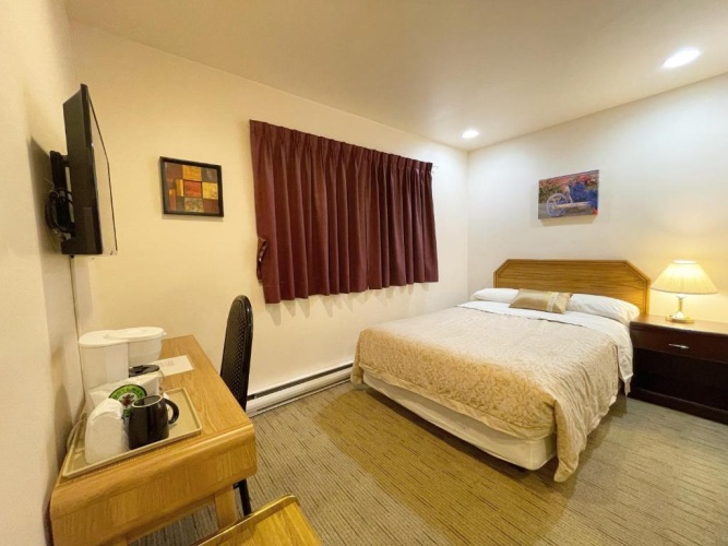 Standard Double room with view