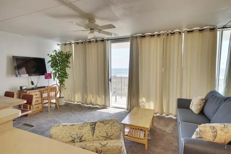 Sea Gate 101 - 1 Br Condo