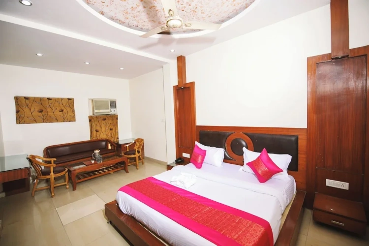 Deluxe Double room
