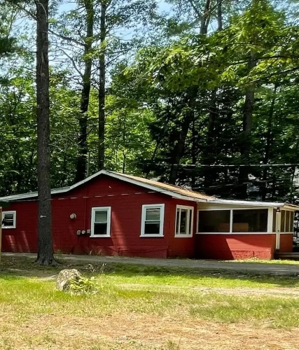 3 Bedrooms Cottage