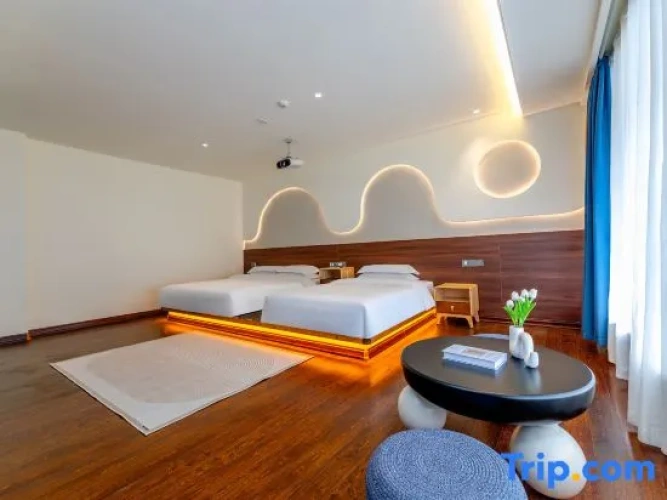 Standard Family room with balcony and with view