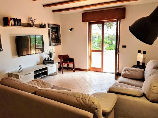 Emporium Guest House