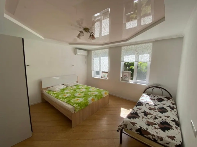 Standard Triple room with garden view
