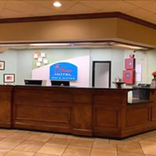 Haven Hotel By OYO Jonesboro University Area