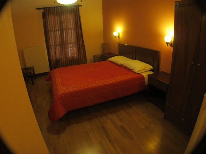 Kroupi Hotel