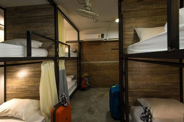 Happy Monkey Hostel Bangkok