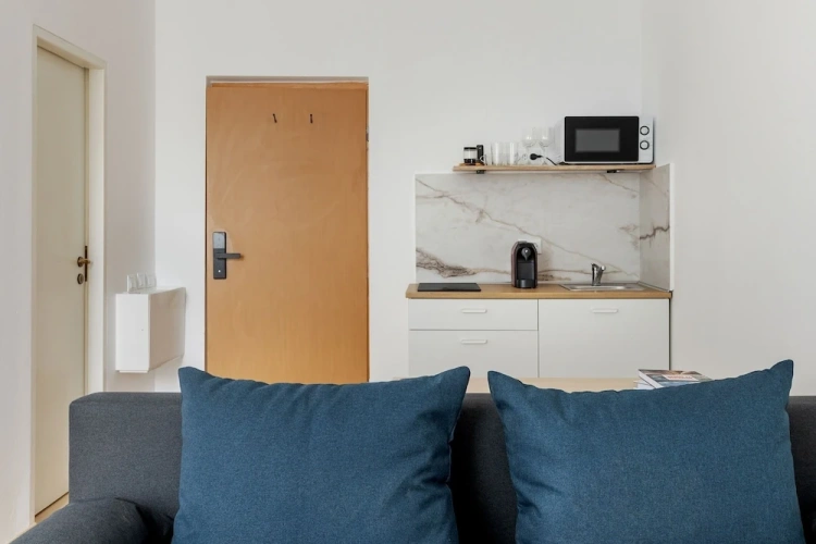 Standard Studio