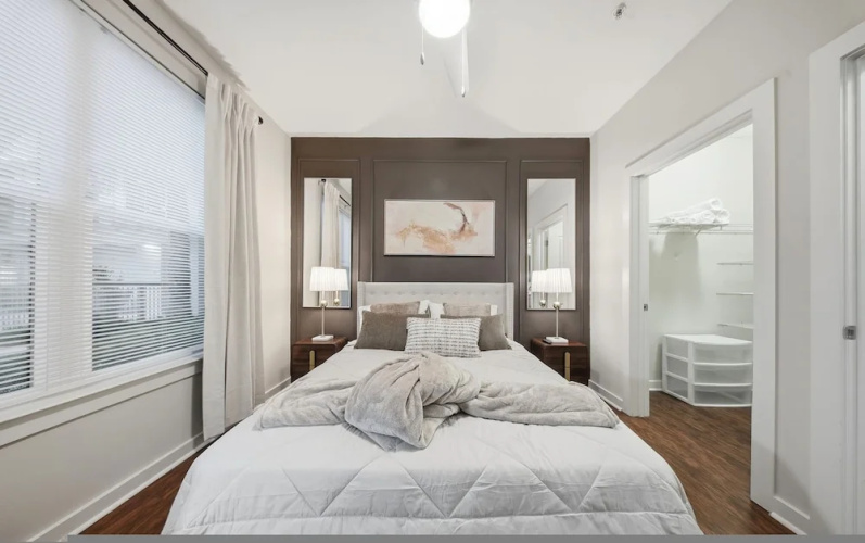Chic 2BR w Pool Pet-friendly Unit 14