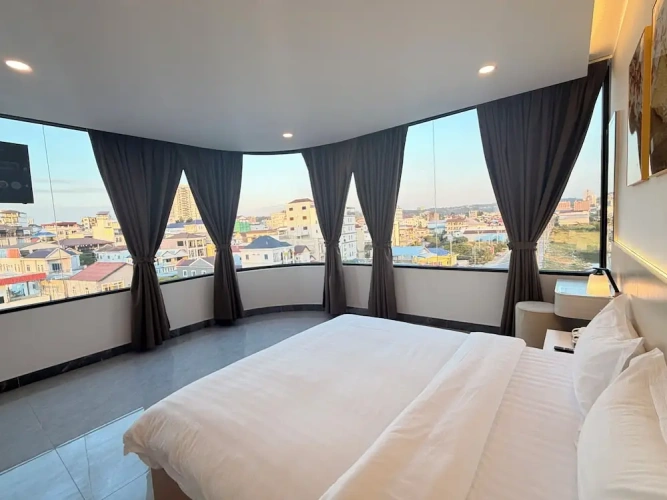 Superior Double room with city view
