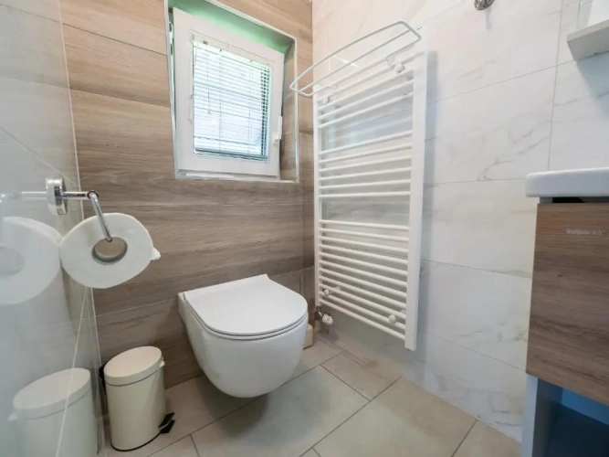 1 Bedroom Apartment with balcony