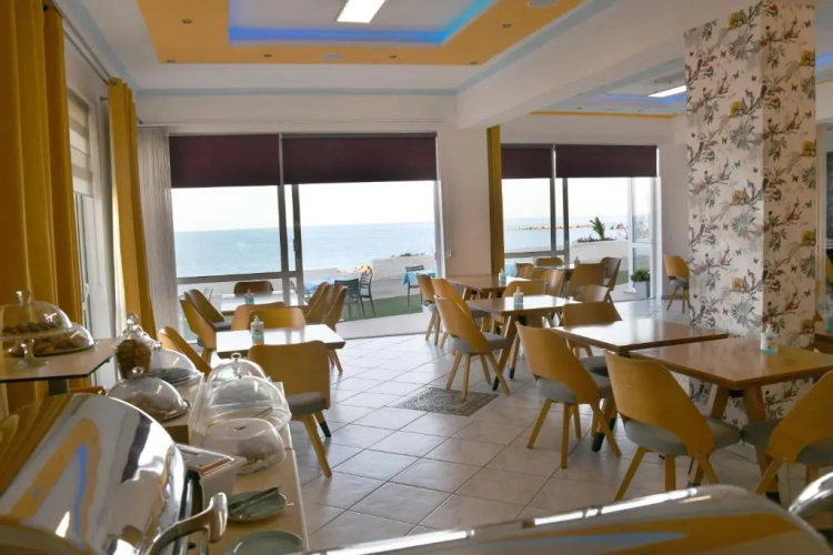 Klinakis Beach Hotel