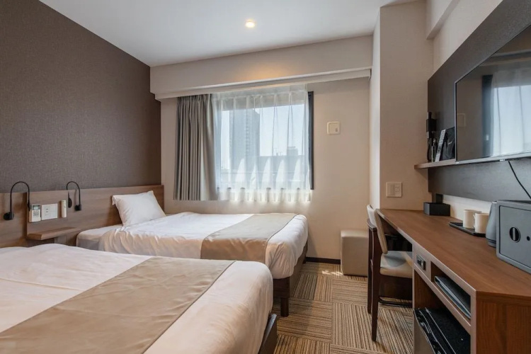 Hotel Sanrriott osakahommachi