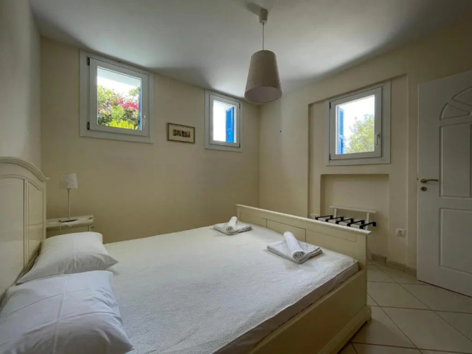 Monolithos Villas