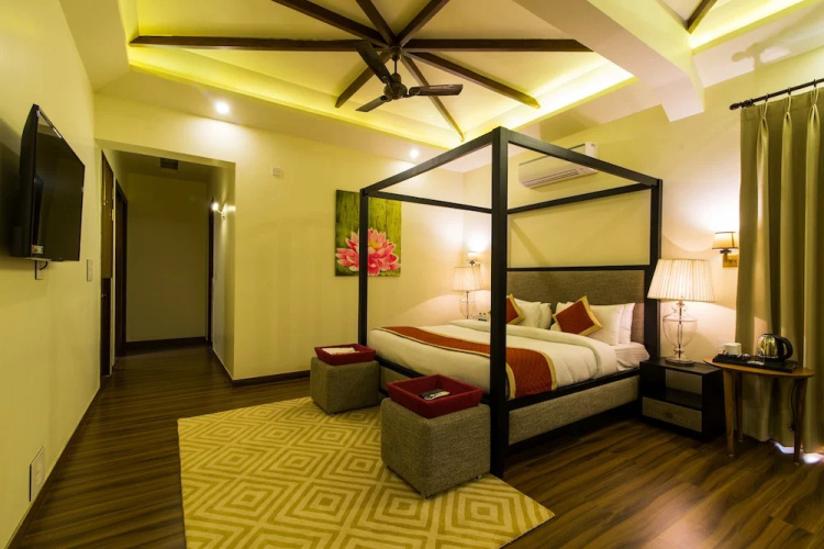 Budh Villa by Iksha