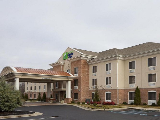 Holiday Inn Express Hotel & Suites High Point South by IHG