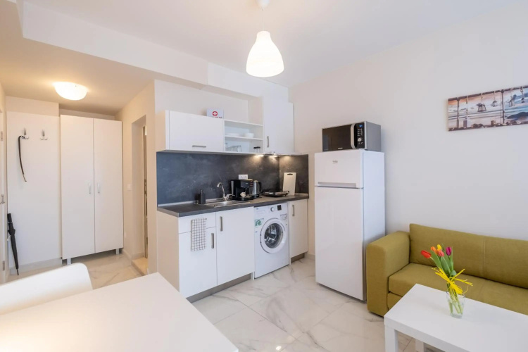 Sunny Dream Apartments