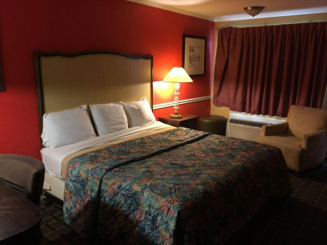 Greenwood Inn