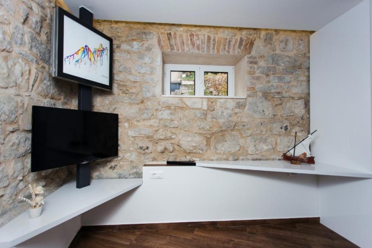 Luxury Studio